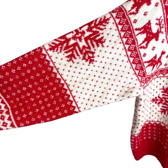 Old Navy red & white reindeer & snowflakes sweater button front Size XL - Picture 10 of 15